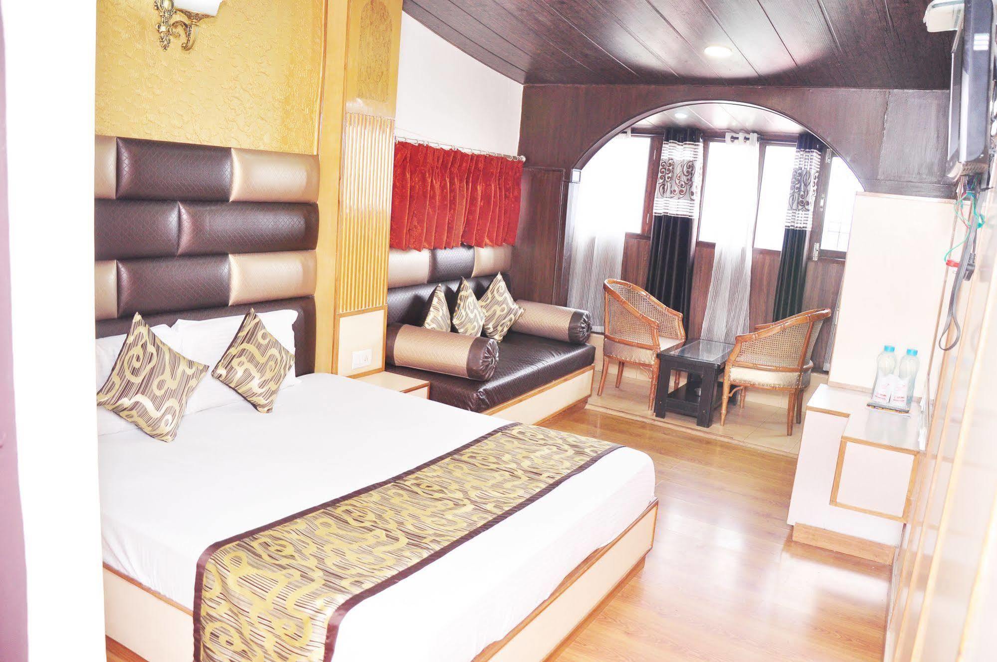 Hotel Sidharath Shimla Ngoại thất bức ảnh