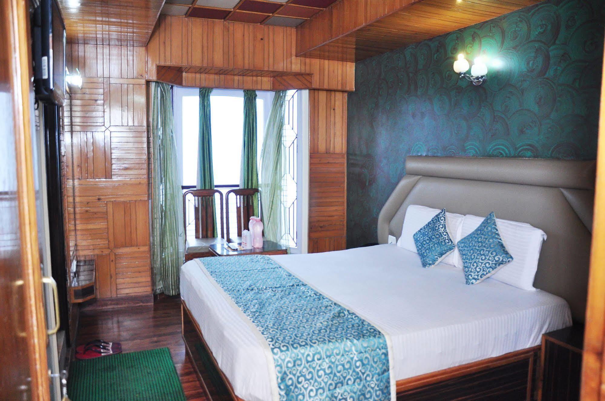 Hotel Sidharath Shimla Ngoại thất bức ảnh
