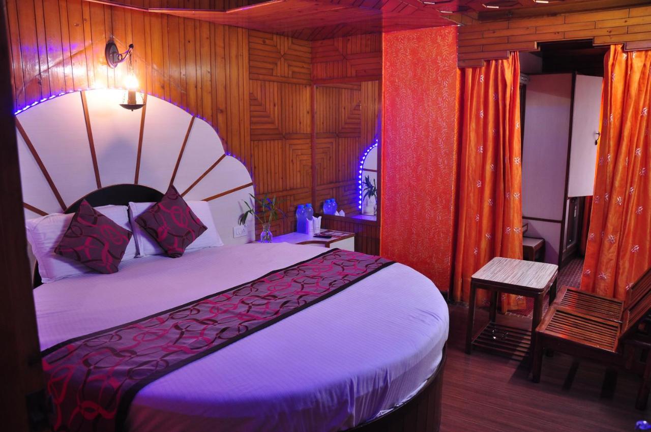 Hotel Sidharath Shimla Ngoại thất bức ảnh